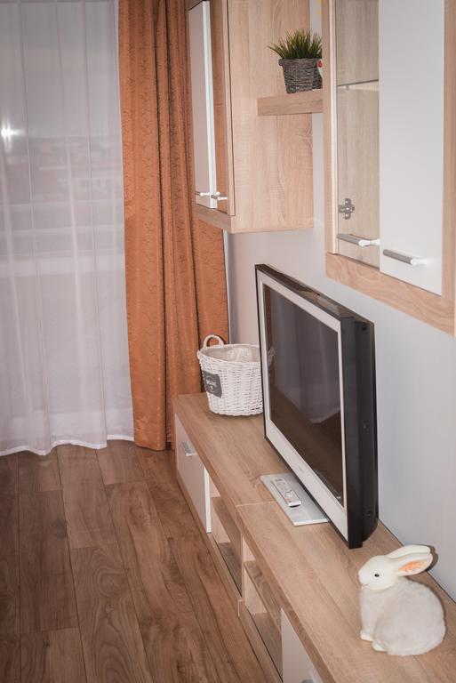 Anna Apartman 杰尔 外观 照片